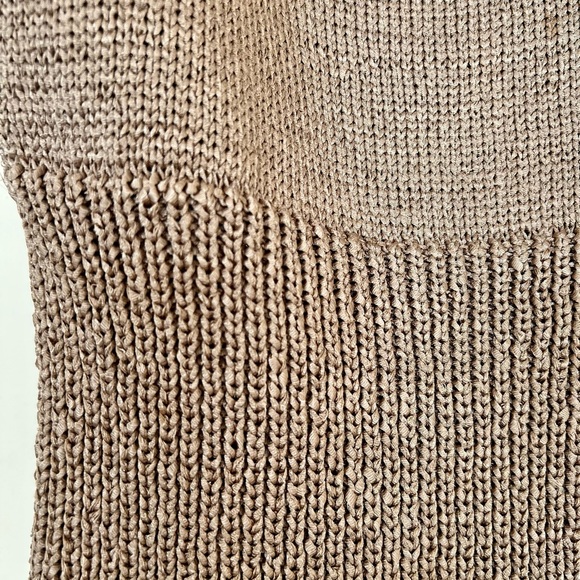 DKNY Metallic Gold Sleeveless Top, Medium - Picture 6 of 16